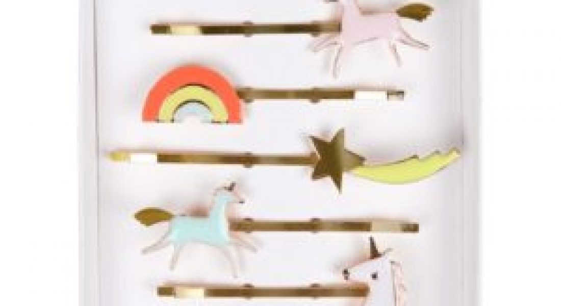 Dressing Your Flower Girl and Ring Bearer for Your Wedding’s Style