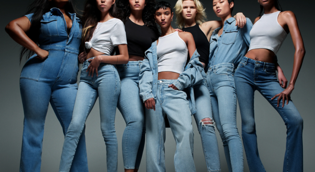 How Do Good American Jeans Fit? A Fit and ‘Fit Guide