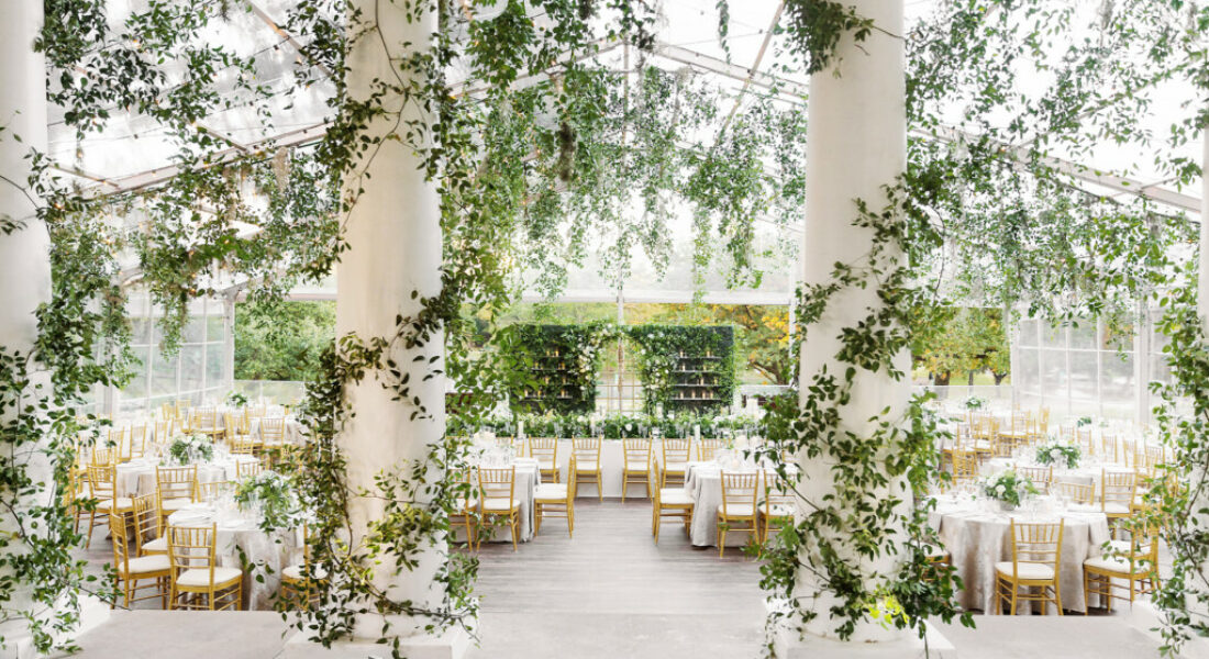 A Romantic and Whimsical Wedding Inspired by The Secret Garden