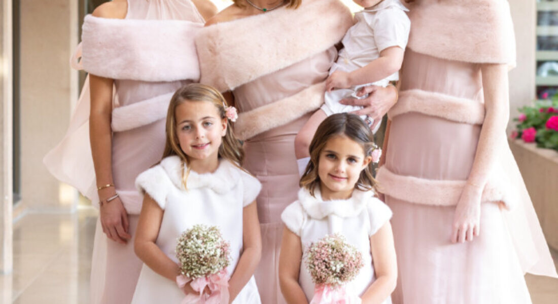 A Bride’s Guide To Preparing For, or Incorporating, Winter in Your Wedding