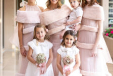 A Bride’s Guide To Preparing For, or Incorporating, Winter in Your Wedding